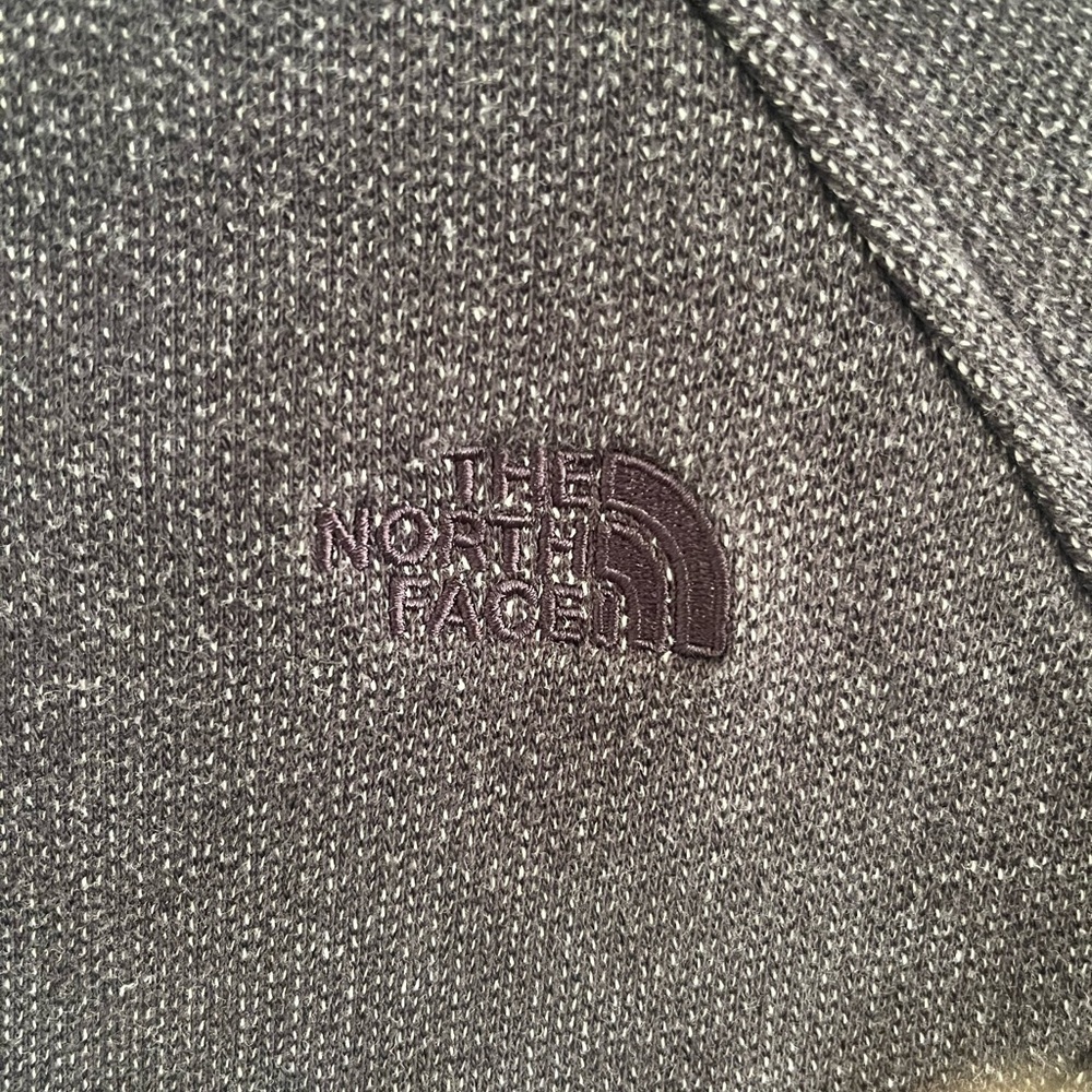 The North Face Women's Charcoal Utility Jacket - Picture 5 of 6